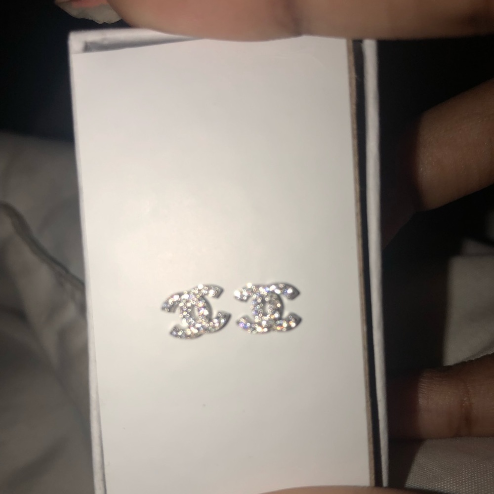 .3 inch tall double c earrings